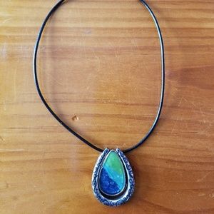 Pendant Necklace by Chiccos